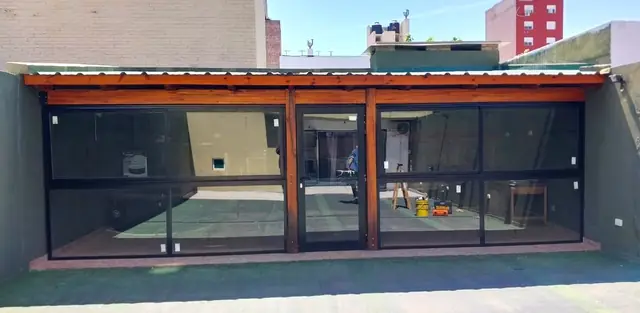 Exteriores · Cerramientos — foto 05
